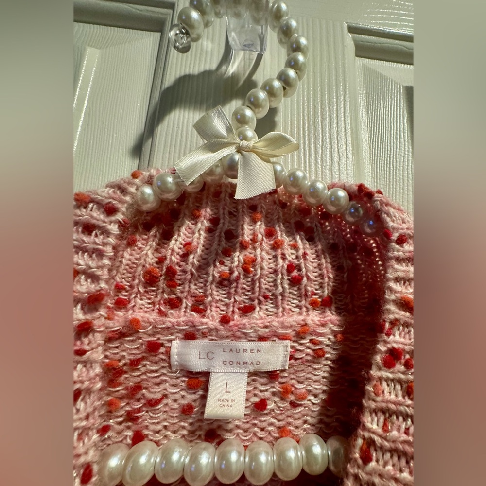Women’s Lauren Conrad sweater - pink and red - large - gently used - Picture 4 of 4